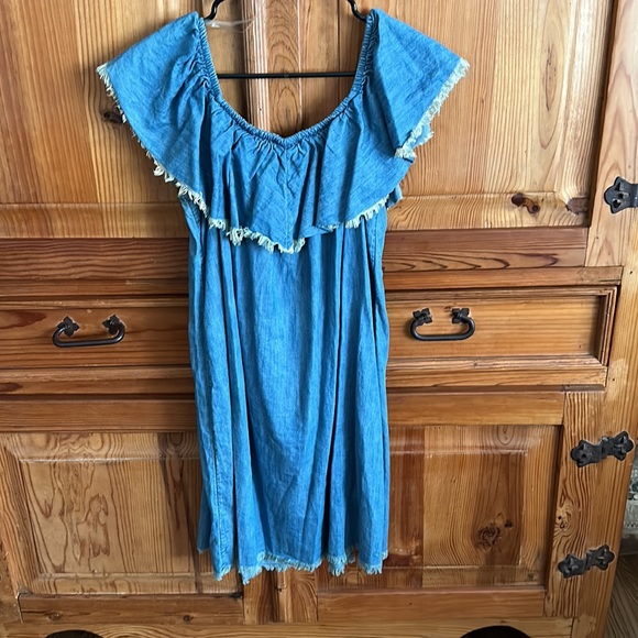 Mossimo Supply Co. - Picture 4 of 4